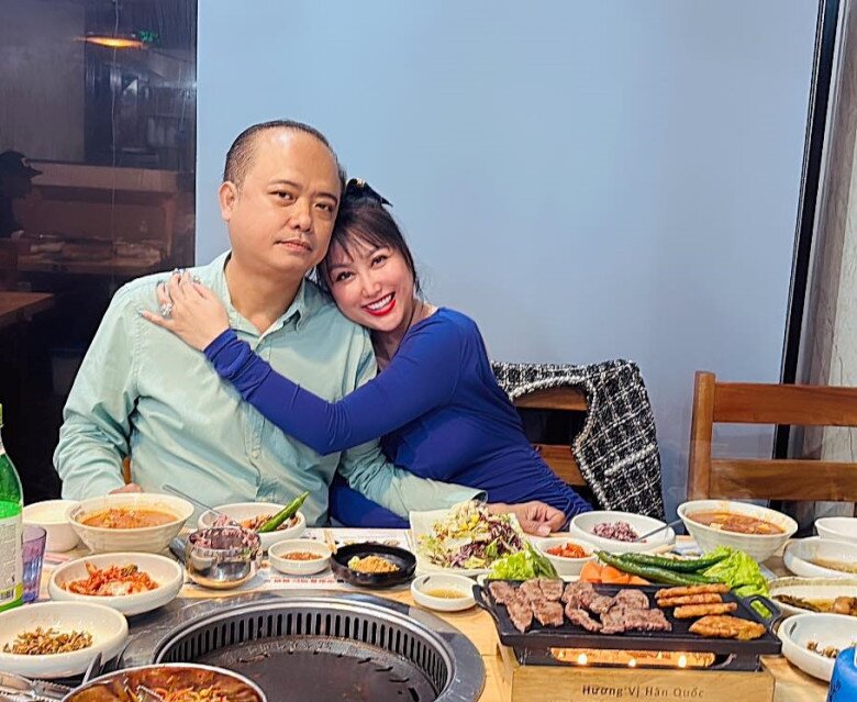 Mẹ đơn th&acirc;n l&agrave; nghệ sĩ được đại gia miền T&acirc;y si m&ecirc; tung loạt ảnh quyến rũ từ 15 năm trước- Ảnh 2.