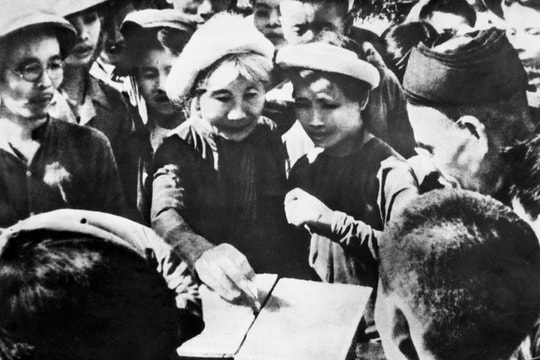 Chủ nhật tuần n&agrave;y, ch&uacute;ng ta sẽ c&ugrave;ng đi bầu cử!- Ảnh 1.