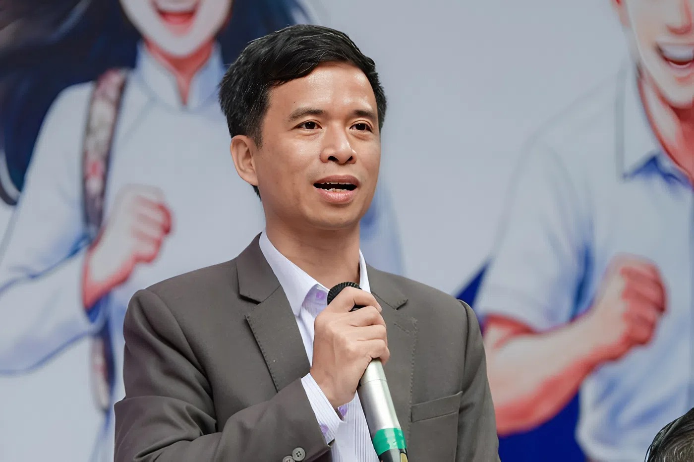 "Th&iacute; sinh nước ngo&agrave;i c&oacute; được x&eacute;t tuyển đại học c&ocirc;ng bằng như th&iacute; sinh Việt Nam kh&ocirc;ng?" - Giải đ&aacute;p của Tiến sĩ từ Đại học top 1 Việt Nam- Ảnh 2.