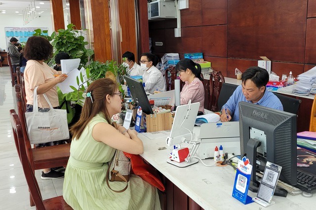 Nếu tăng 8%, lương cơ sở sẽ lên mức bao nhiêu mỗi tháng?- Ảnh 1. Nếu tăng 8%, lương cơ sở sẽ lên mức bao nhiêu mỗi tháng?- Ảnh 1.