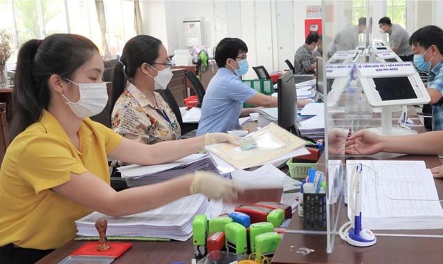 Thực hư th&ocirc;ng tin thu hồi tiền nghỉ hưu trước tuổi do chi sai quy định- Ảnh 1.