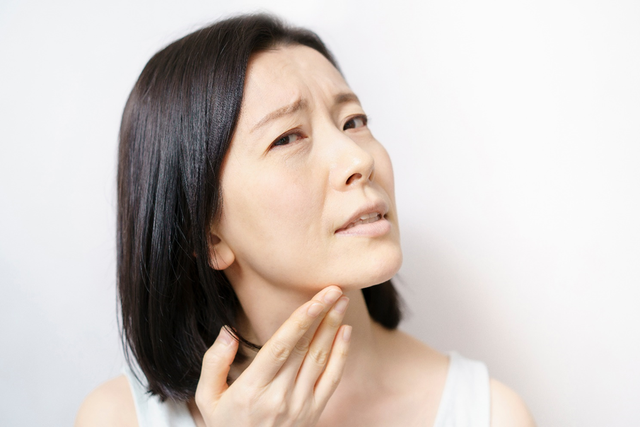 Kh&ocirc;ng phải thiếu ngủ, phụ nữ thấy da xấu sau 40 tuổi c&oacute; thể do thiếu v&agrave;i dưỡng chất quan trọng- Ảnh 2.