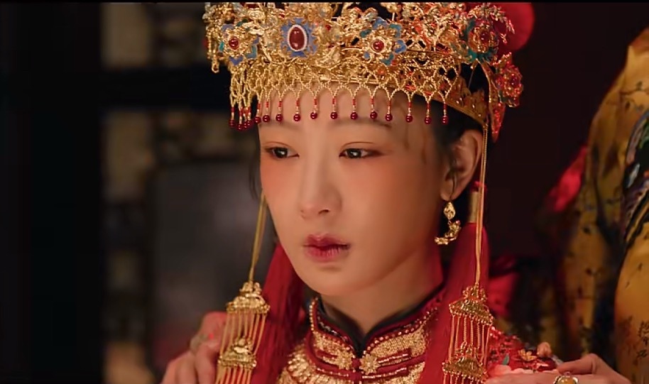 C&ocirc; d&acirc;u đang bị ch&ecirc; khắp MXH: Nhan sắc kh&ocirc;ng bằng 