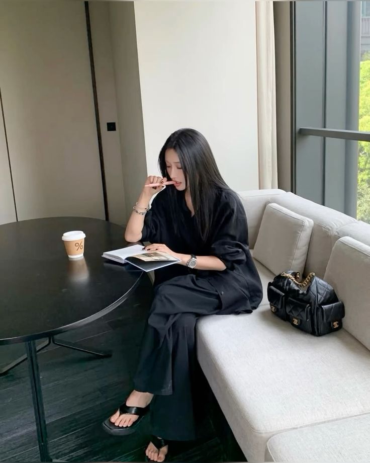 Ở TP.HCM lương gần 18 triệu, tốn 4 triệu thu&ecirc; nh&agrave;, về qu&ecirc; lương c&ograve;n 12 triệu nhưng kh&ocirc;ng mất tiền ở: Giờ sao?- Ảnh 2.