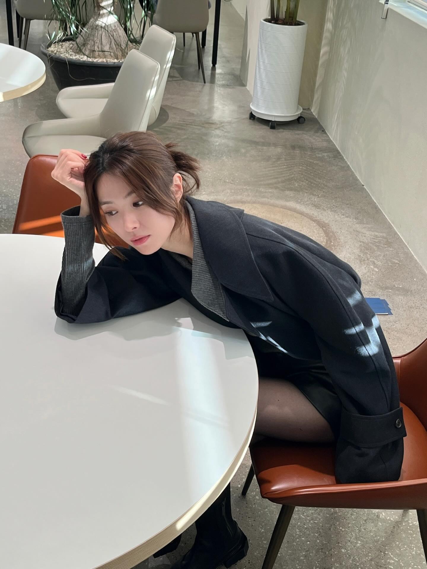 Nữ phụ khiến Jisoo bớt hot v&igrave; m&agrave;n "lột x&aacute;c" th&agrave;nh tiểu thư qu&aacute; đỉnh- Ảnh 19.