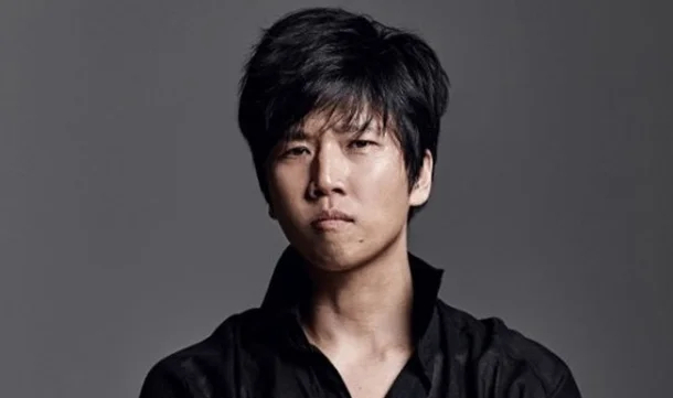 Bắt khẩn cấp nam ca sĩ sử dụng ma t&uacute;y v&agrave;o tối 8/3- Ảnh 1.