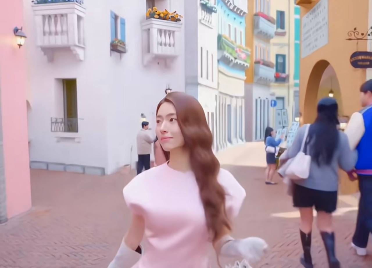 Nữ phụ khiến Jisoo bớt hot v&igrave; m&agrave;n "lột x&aacute;c" th&agrave;nh tiểu thư qu&aacute; đỉnh- Ảnh 4.