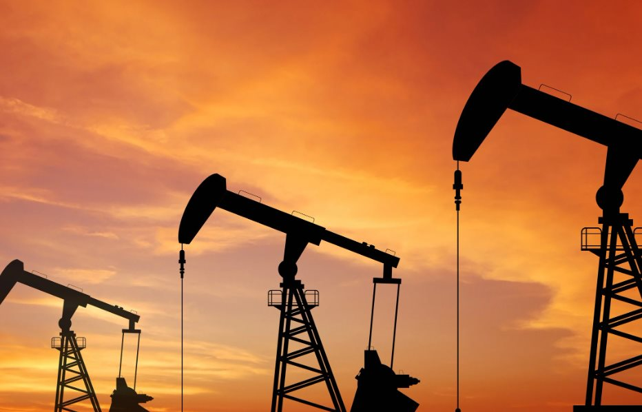 Sự kiện đi&ecirc;n rồ chưa từng c&oacute; của thị trường năng lượng: 6 năm trước, gi&aacute; dầu &acirc;m, người b&aacute;n phải trả tiền để đẩy dầu đi- Ảnh 1.