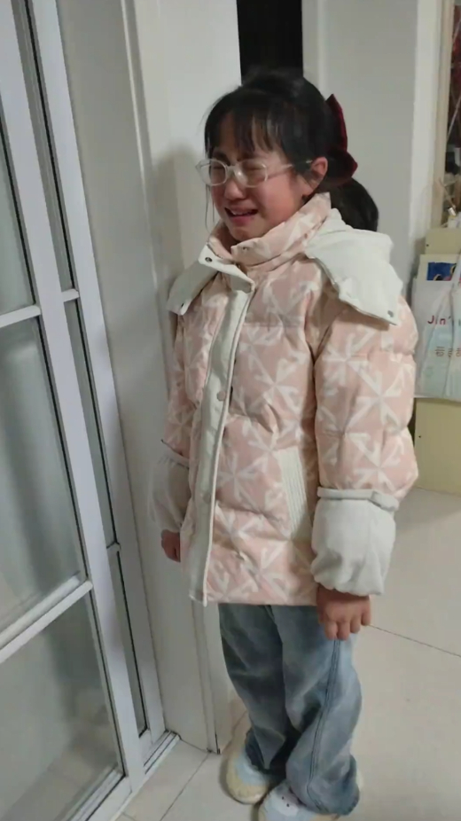 Em trai ph&aacute; hỏng bức tranh chị gh&eacute;p mất 3 tuần, phản ứng của người b&agrave; khiến 5 triệu người dừng ch&acirc;n- Ảnh 2.