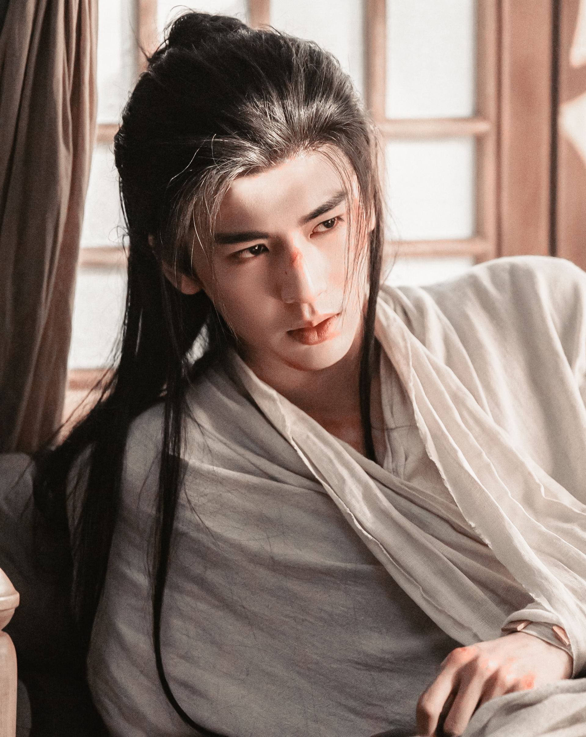 Nam diễn vi&ecirc;n điển trai vấp phải l&agrave;n s&oacute;ng chỉ tr&iacute;ch từ netizen Đ&ocirc;ng Nam &Aacute; v&igrave; h&agrave;nh động k&eacute;m duy&ecirc;n- Ảnh 7.