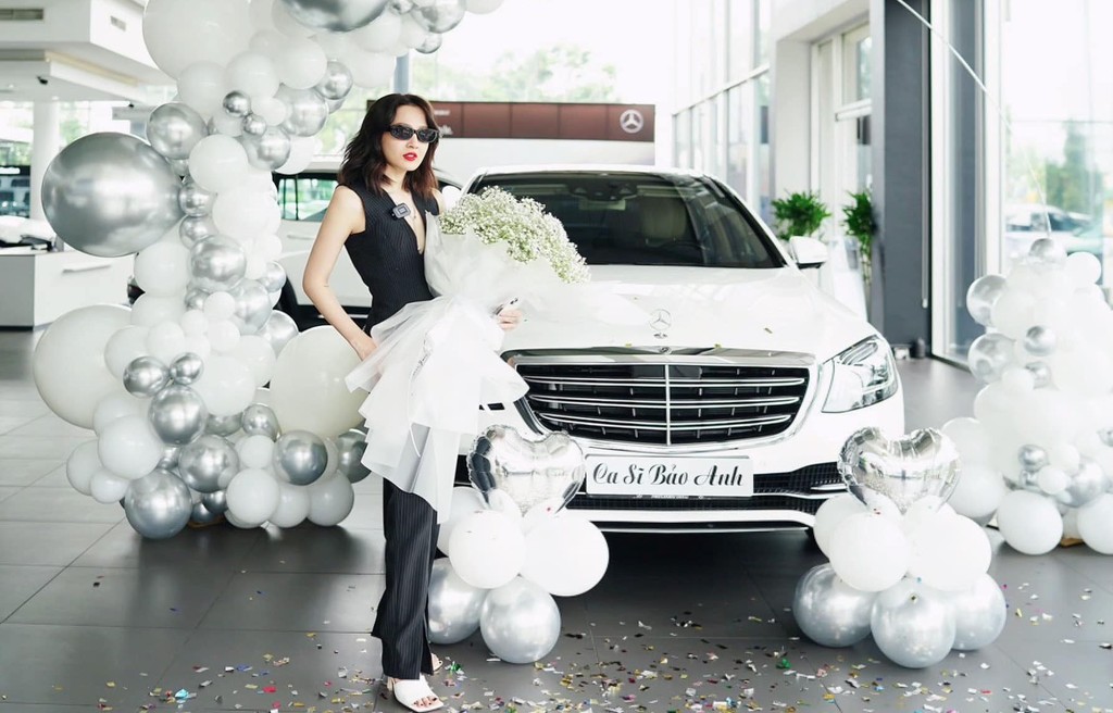 Diễn vi&ecirc;n phim 'Mưa đỏ' tậu Mercedes-Benz S 450 Luxury tặng vợ dịp 8/3: Xe đời 2020 lột x&aacute;c phong c&aacute;ch Maybach, nhập hội c&ugrave;ng Quốc Trường, Ho&agrave; Minzy- Ảnh 10.