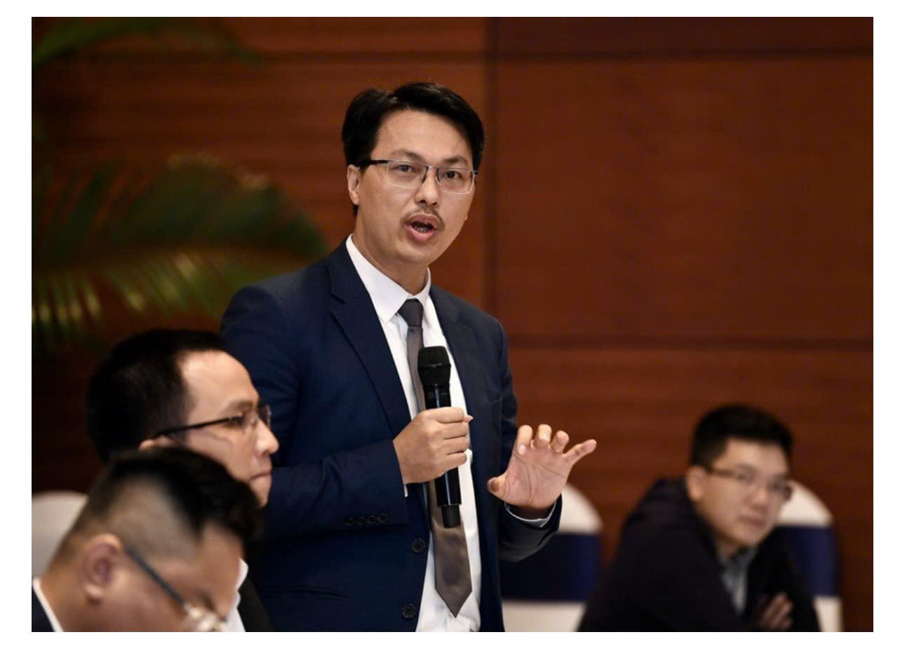 Vụ k&eacute;o l&ecirc; c&ocirc; g&aacute;i tr&ecirc;n đường: Người đ&agrave;n &ocirc;ng đối diện với nhiều tội danh- Ảnh 1.