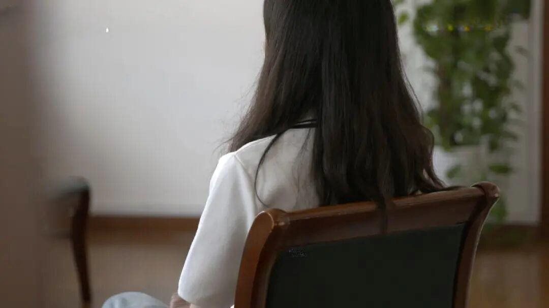 Ph&aacute;t hiện 7 người phụ nữ li&ecirc;n tục chuyển khoản tổng cộng 7,6 tỷ đồng cho thanh ni&ecirc;n SN 1999 thất nghiệp- Ảnh 1.