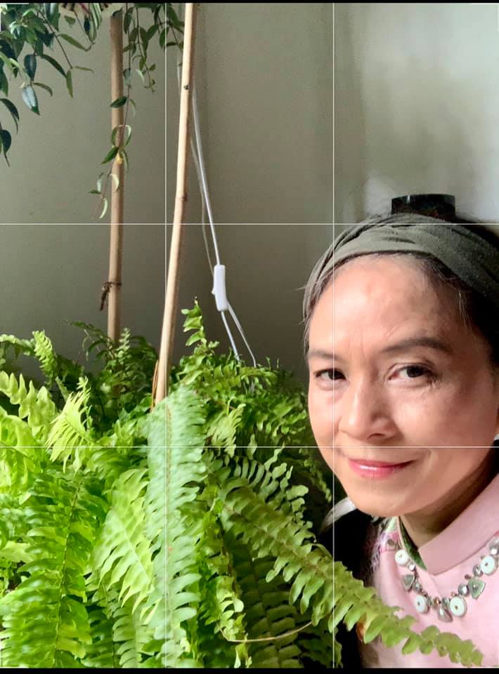 Nữ NSƯT đ&oacute;ng vai C&ocirc; G&aacute;i Xấu X&iacute; bị 28 vết xẹo tr&ecirc;n mặt v&igrave; tai nạn, cuộc sống hiện tại ra sao?- Ảnh 5.