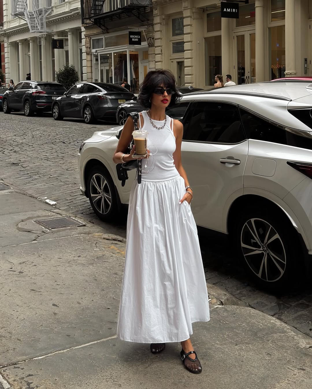 4 mẫu gi&agrave;y d&eacute;p đ&aacute;ng sắm nhất m&ugrave;a h&egrave; 2026, phối với quần jeans hay ch&acirc;n v&aacute;y đều xứng đ&ocirc;i- Ảnh 2.