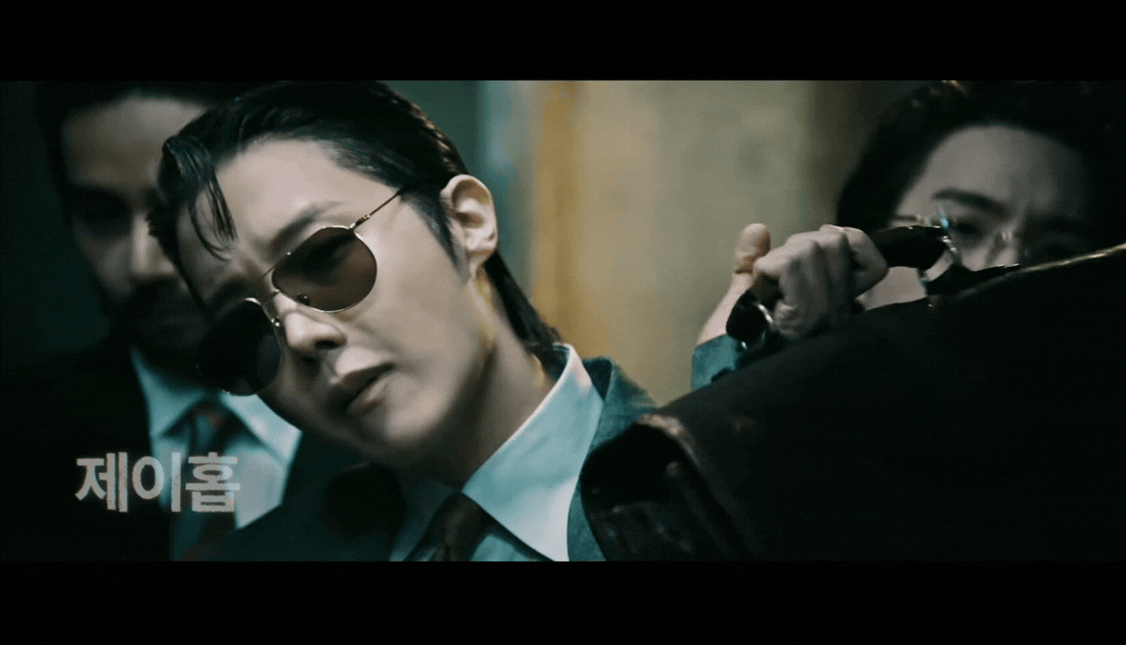 BTS &ldquo;bựa&rdquo; chưa từng thấy, nam thần đẹp nhất thế giới đang l&agrave;m g&igrave; thế n&agrave;y?- Ảnh 7.