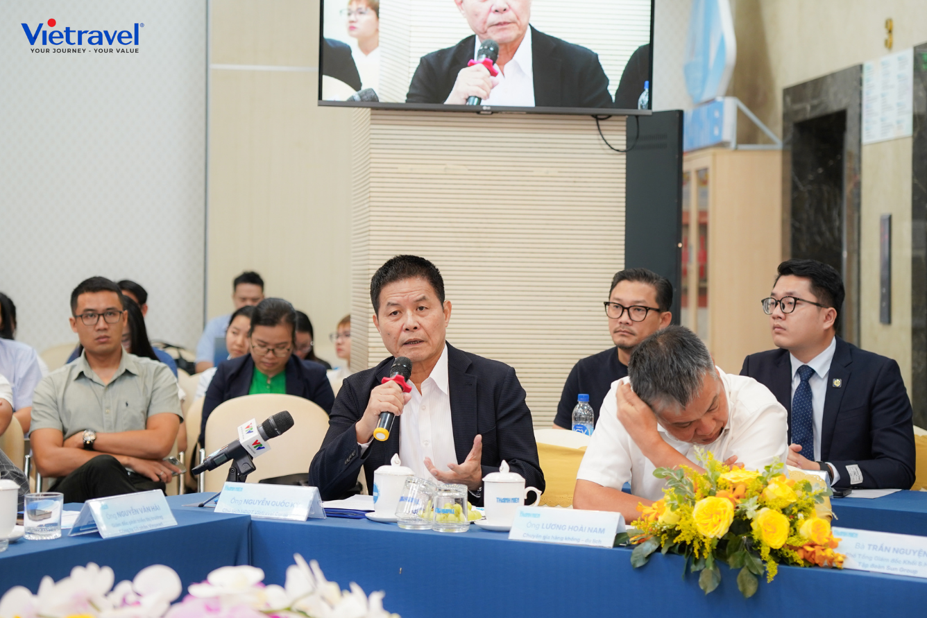 Giữa 'b&atilde;o' xăng dầu, Chủ tịch Vietravel sợ Việt Nam sẽ để tuột cơ hội hiếm c&oacute; v&agrave;o tay Th&aacute;i Lan, Singapore, Malaysia nếu kh&ocirc;ng chịu thay đổi- Ảnh 1.