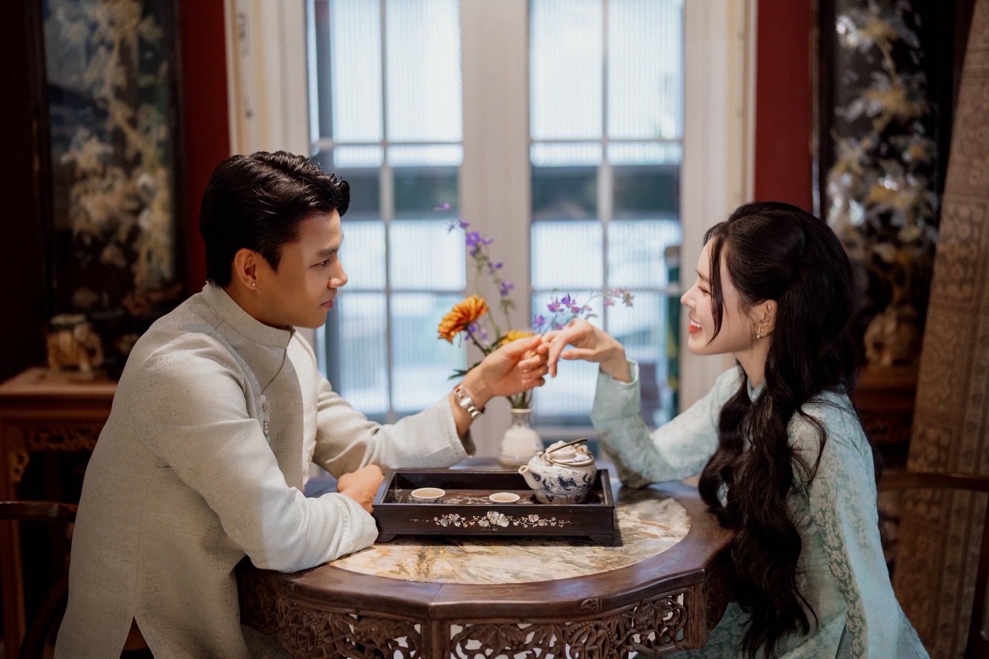 Chuyện t&igrave;nh của Văn Thanh v&agrave; bạn g&aacute;i gymer hơn tuổi: Ch&agrave;ng l&agrave; ng&ocirc;i sao b&oacute;ng đ&aacute;, n&agrave;ng kiếm tiền cực đỉnh- Ảnh 5.