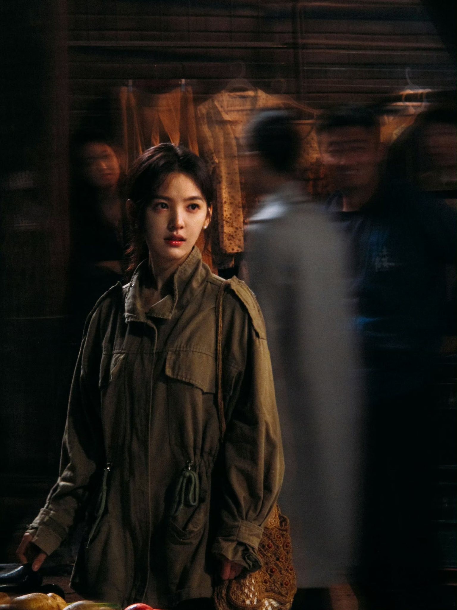 Chương Nhược Nam xinh như nữ thần trong phim mới, style thập ni&ecirc;n 90 chỉ đẹp chứ kh&ocirc;ng sến- Ảnh 2.