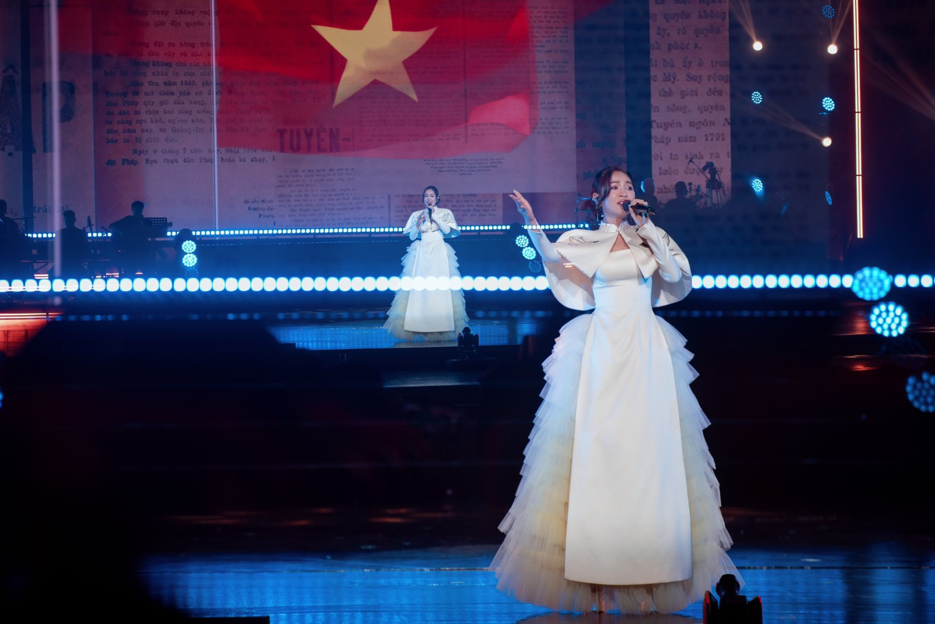 Giọng ca Nhạc viện phải xin lỗi v&igrave; h&aacute;t nh&eacute;p: Nổi tiếng bằng hit 10 tỷ views, khoảnh khắc &ldquo;lộ tẩy&rdquo; xấu hổ khắp c&otilde;i mạng- Ảnh 3.