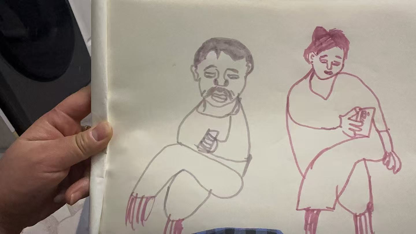 Cảnh b&aacute;o t&igrave;nh mẹ con c&oacute; nguy cơ sứt mẻ sau khi loạt tranh n&agrave;y được c&ocirc;ng bố!- Ảnh 6.