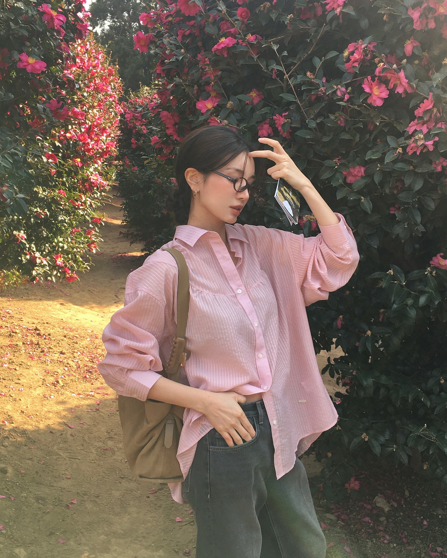 Chị em phải cập nhật ngay 5 xu hướng thời trang h&egrave; 2026: To&agrave;n item xinh tươi, dễ phối đồ- Ảnh 4.