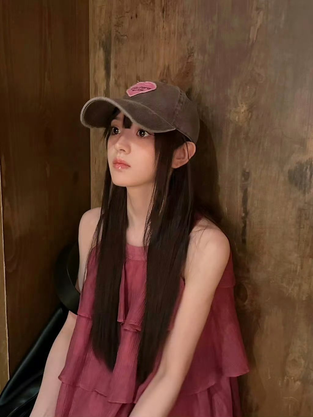 Showbiz c&oacute; mỹ nh&acirc;n &ldquo;mặt học sinh body phụ huynh&rdquo;: Mặc đẹp kh&ocirc;ng trượt lần n&agrave;o, xuất hiện ở đ&acirc;u th&igrave; nơi đ&oacute; như Milano- Ảnh 5.