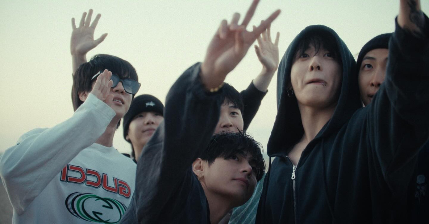 Đặc quyền của đạo diễn Bảo Nguyễn khi l&agrave;m phim về BTS- Ảnh 7.