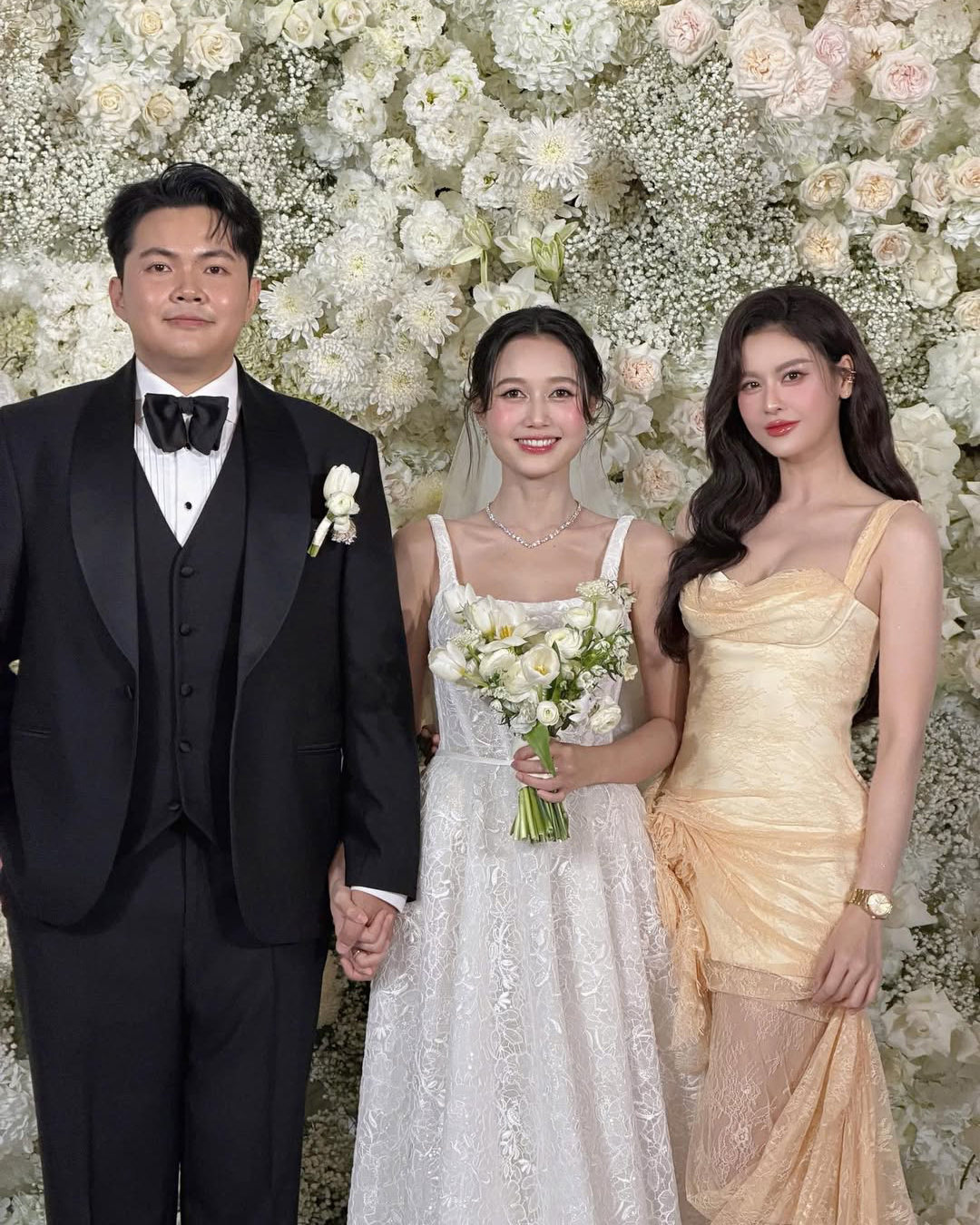 Mỹ nh&acirc;n Việt l&ecirc;n đồ đi ăn cưới tuần qua: Mặc đ&uacute;ng dresscode, sang chảnh nhưng quan trọng l&agrave; kh&ocirc;ng lấn lướt c&ocirc; d&acirc;u- Ảnh 7.