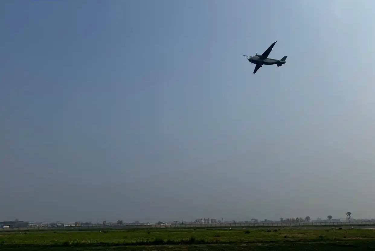 Ph&aacute;t hiện &ldquo;đại b&agrave;ng khổng lồ&rdquo; kh&ocirc;ng người l&aacute;i lớn nhất thế giới bất ngờ cất c&aacute;nh ở Trung Quốc: Chở được 3,5 tấn h&agrave;ng, bay xa 3.000km- Ảnh 2.