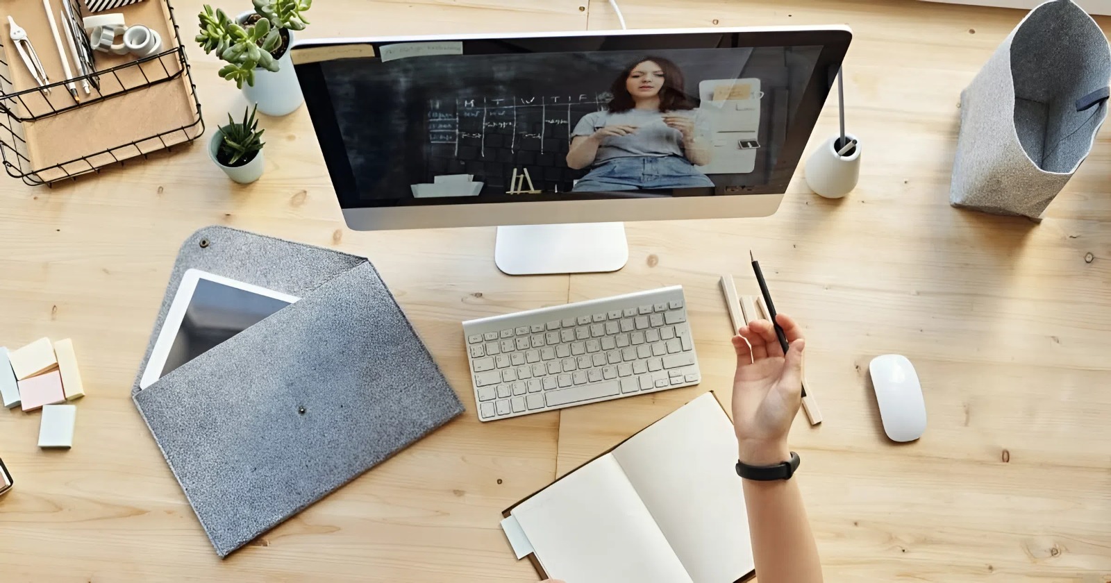 Ng&agrave;nh học mới xuất hiện tại Việt Nam, tỉ lệ ra trường c&oacute; việc l&ecirc;n đến 100%, AI c&agrave;ng ph&aacute;t triển c&agrave;ng c&oacute; "đất diễn"- Ảnh 2.