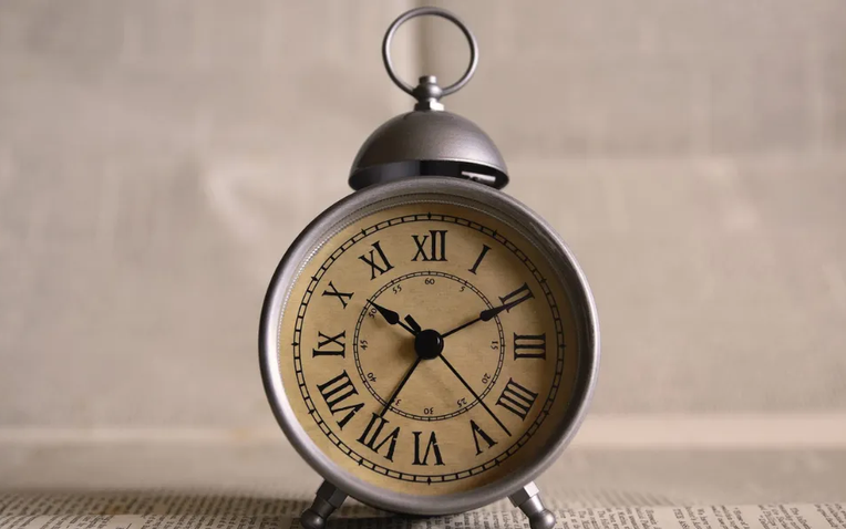 Tại sao đồng hồ c&oacute; 60 ph&uacute;t m&agrave; kh&ocirc;ng phải 100: L&yacute; do bắt nguồn từ một quyết định b&iacute; ẩn 5.000 năm trước- Ảnh 1.