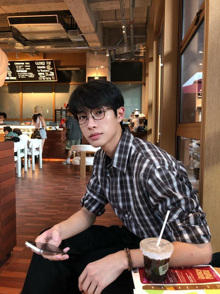 Dấu hiệu xuất hiện trong điện thoại của người sắp &ldquo;đổi vận&rdquo;- Ảnh 2.