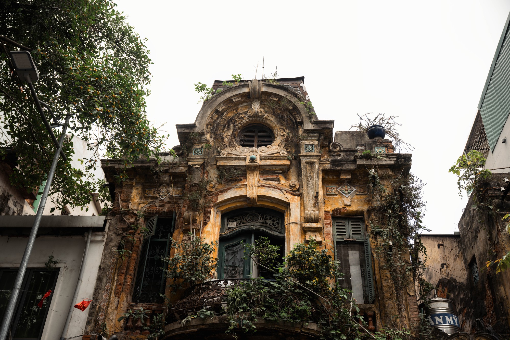 Chuyện chưa kể về căn biệt thự 57B H&agrave;ng Bồ giữa l&ograve;ng H&agrave; Nội: Cuộc sống hiện tại khiến nhiều người ngỡ ng&agrave;ng- Ảnh 12.