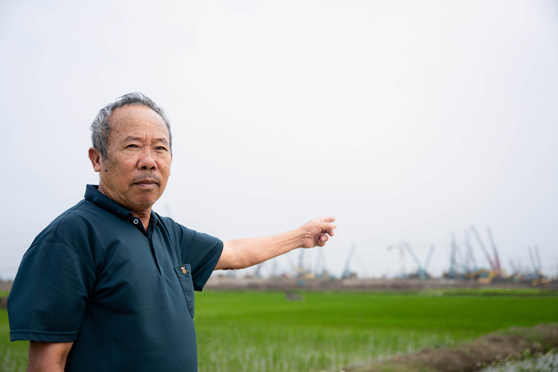 Điều g&igrave; đang diễn ra b&ecirc;n trong đại c&ocirc;ng trường s&acirc;n vận động 135.000 chỗ lớn nhất thế giới ở H&agrave; Nội?- Ảnh 13.