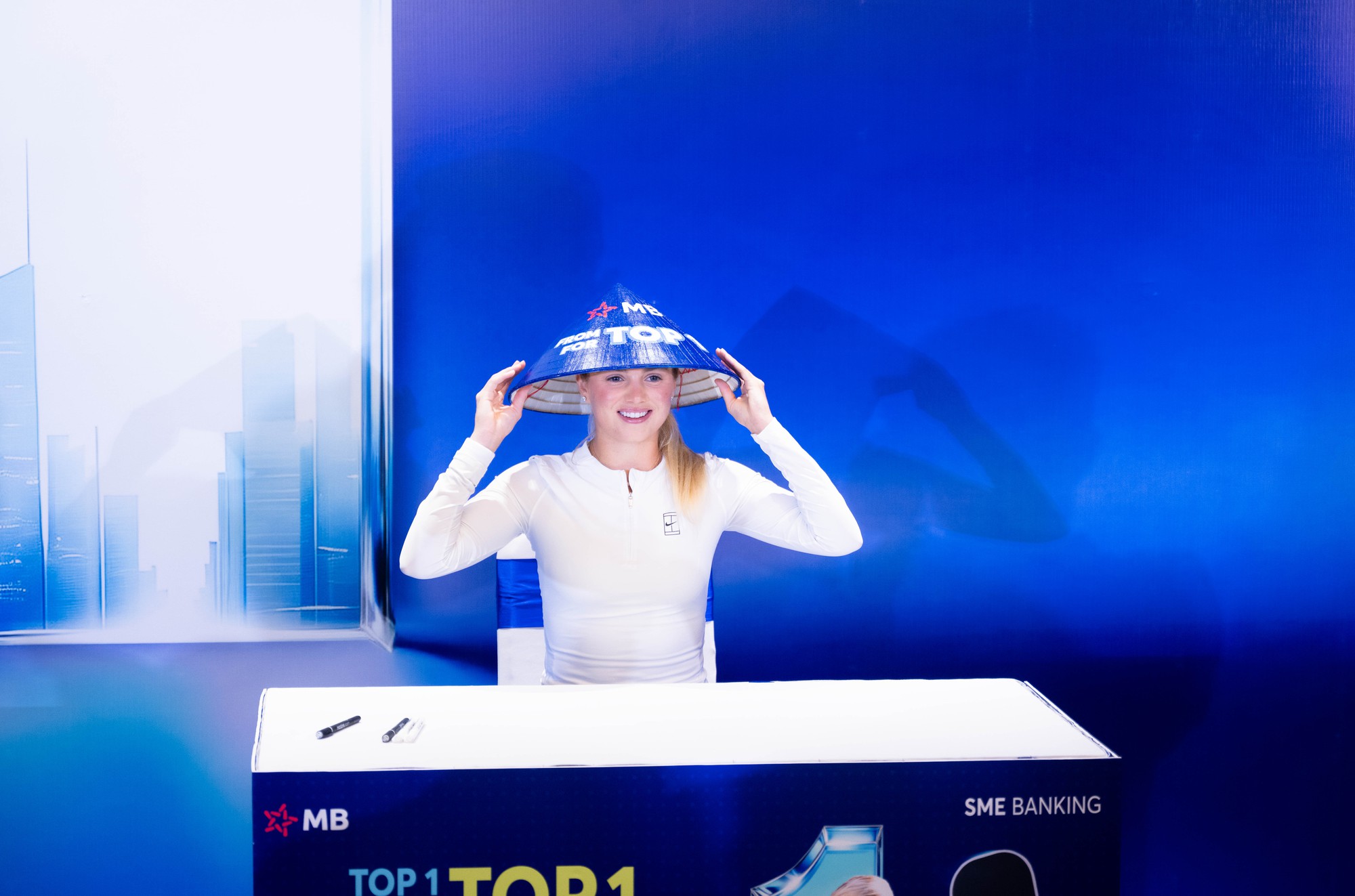 &ldquo;When Top 1 Meets Top 1&rdquo;: VĐV Pickleball số 1 thế giới Anna Leigh Waters v&agrave; MB lan tỏa th&ocirc;ng điệp "Tốc độ để dẫn đầu"- Ảnh 3.