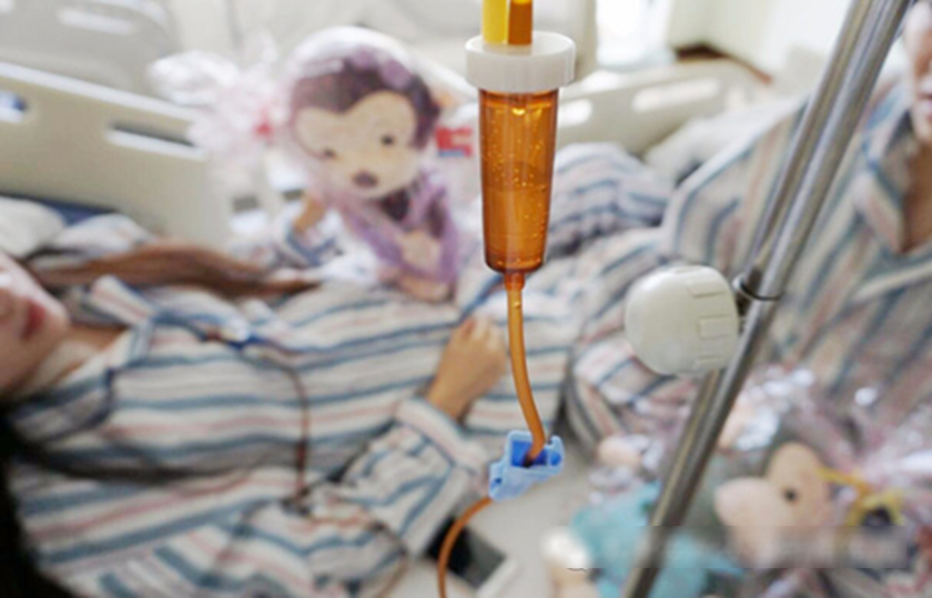 Ng&agrave;y c&agrave;ng nhiều người chết v&igrave; ung thư, b&aacute;c sĩ nhắc nhở: 4 loại nước, 5 thực phẩm "nu&ocirc;i tế b&agrave;o ung thư" cần tr&aacute;nh ăn nhiều- Ảnh 1.