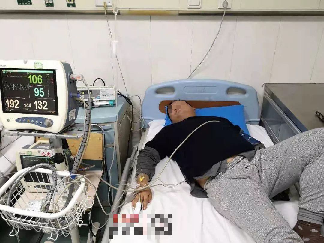 Người đ&agrave;n &ocirc;ng 45 tuổi tử vong sau 90 ng&agrave;y ph&aacute;t hiện ung thư đại trực tr&agrave;ng, "thủ phạm" l&agrave; 3 m&oacute;n ăn s&aacute;ng "quen nhẵn mặt"- Ảnh 1.