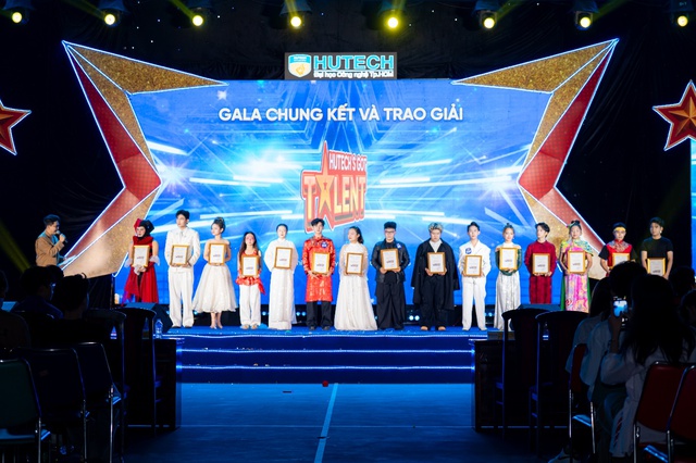 Mang &ldquo;hồn Việt&rdquo; tỏa s&aacute;ng tr&ecirc;n s&acirc;n khấu trẻ, THE SPIKE l&ecirc;n ng&ocirc;i Qu&aacute;n qu&acirc;n HUTECH&rsquo;s Got Talent 2026- Ảnh 4.