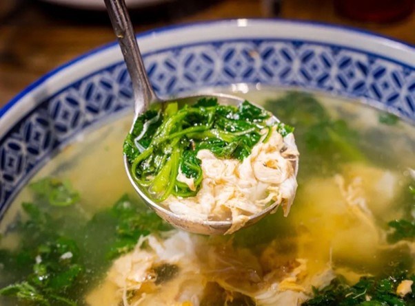 Loại rau l&agrave; "m&oacute;n ăn của Ho&agrave;ng đế", hương thơm độc đ&aacute;o, tươi m&aacute;t- Ảnh 4.