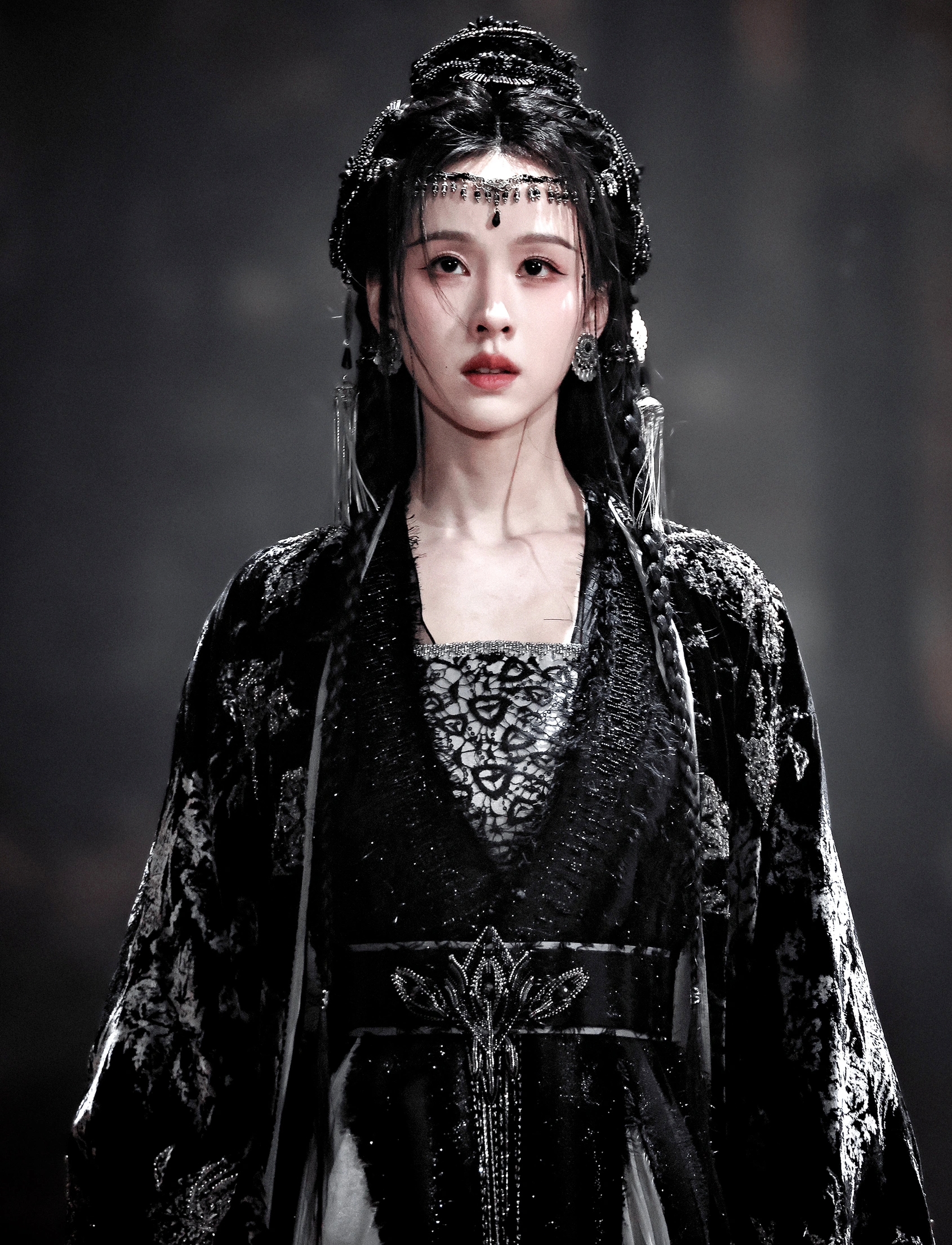 Ai l&agrave; đệ nhất mỹ nh&acirc;n cổ trang, hỏi cả triệu người cũng chỉ 1 đ&aacute;p &aacute;n: G&oacute;c n&agrave;o cũng đẹp si&ecirc;u ph&agrave;m tho&aacute;t tục- Ảnh 3.