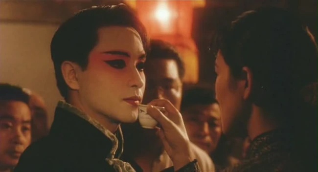 Ng&agrave;y 1/4 năm n&agrave;o, c&oacute; lo&agrave;i chim kh&ocirc;ng ch&acirc;n Trương Quốc Vinh vỗ c&aacute;nh bay về tự do- Ảnh 1.