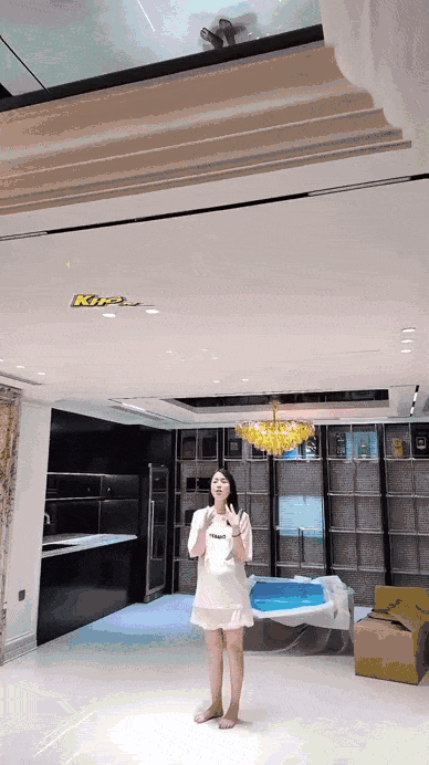 MC xinh nhất VTV ở biệt thự 9 tầng: Kh&ocirc;ng khoe m&agrave; vẫn lộ gu gi&agrave;u c&oacute; qua một chi tiết nhỏ - Ảnh 9.