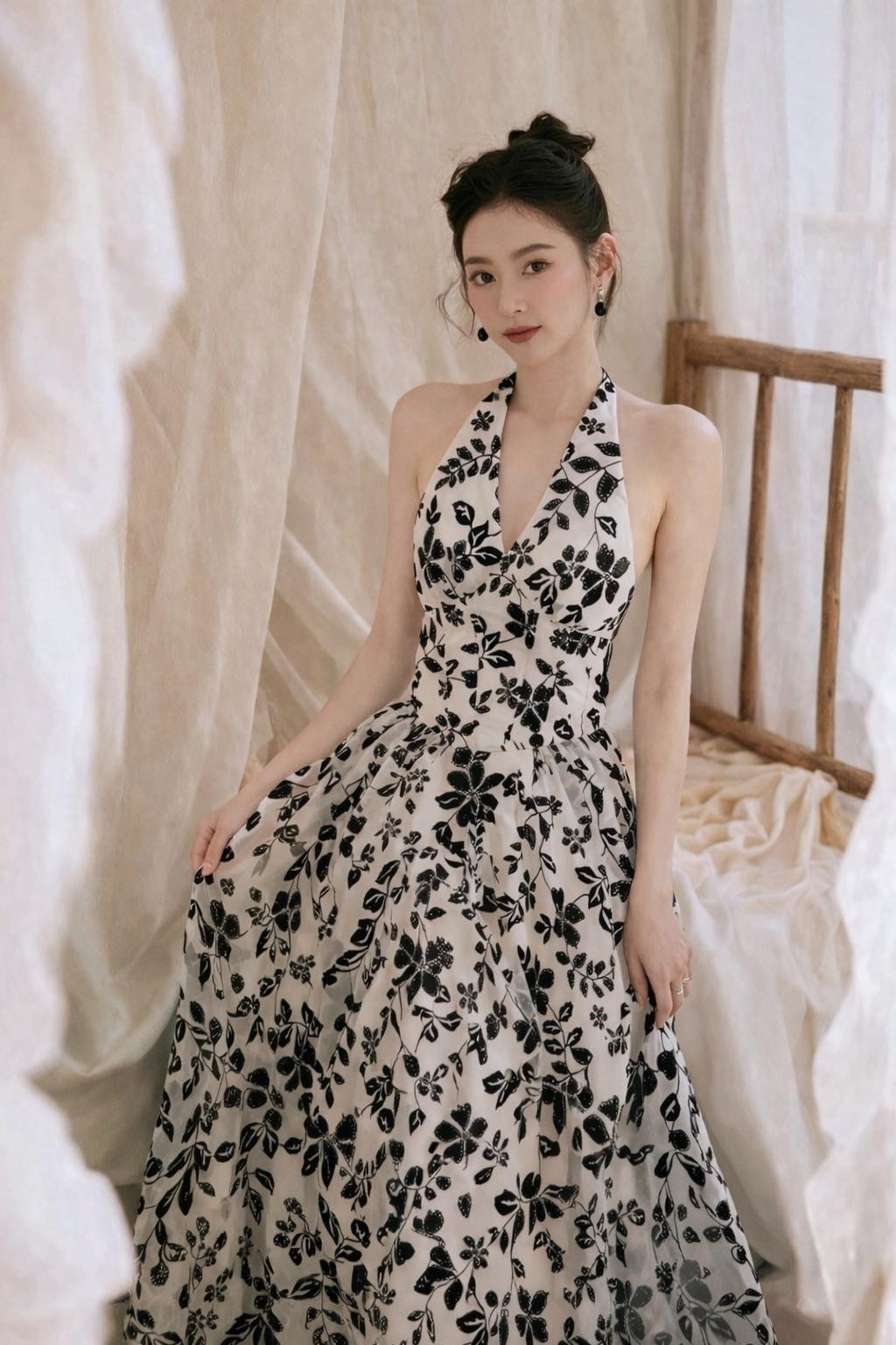 10 mẫu v&aacute;y đi biển hack d&aacute;ng cực kh&eacute;o để n&agrave;ng 30+ thỏa sức thả d&aacute;ng trong chuyến du lịch ch&agrave;o h&egrave;- Ảnh 8.