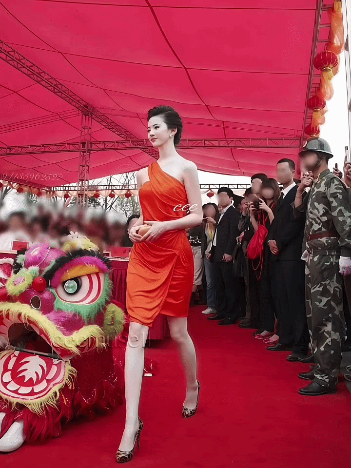 Clip năm 2009 đ&atilde; dự b&aacute;o trước về độ hot của Lưu Diệc Phi, mỹ nh&acirc;n 22 tuổi vươn m&igrave;nh một bước th&agrave;nh "thần ti&ecirc;n tỷ tỷ"- Ảnh 3.