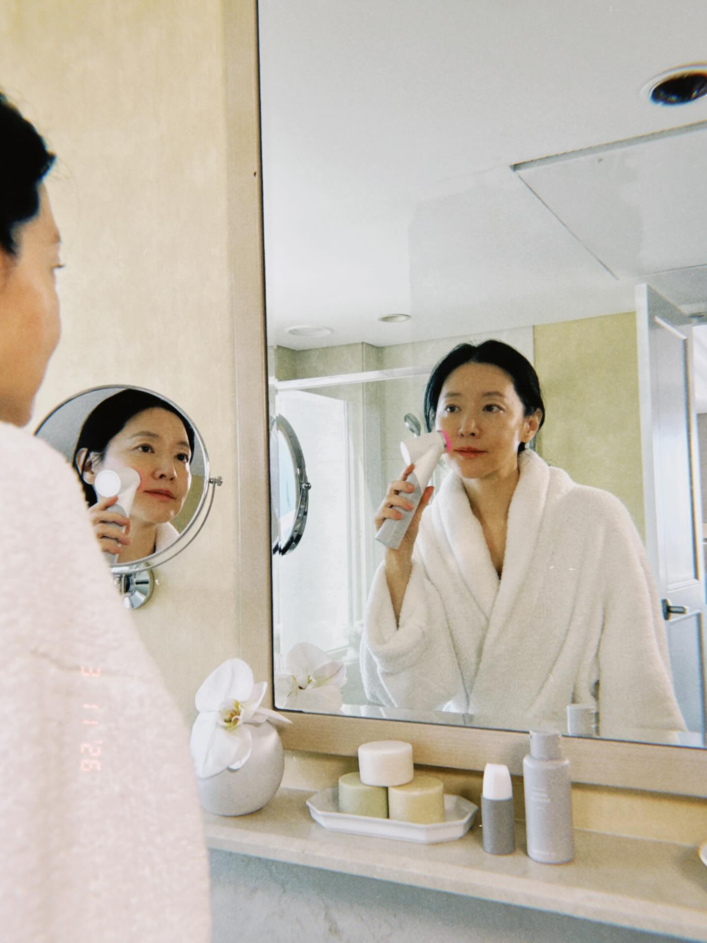 Tuyệt chi&ecirc;u dưỡng nhan của "Thi&ecirc;n nga bạc" xứ H&agrave;n: Rời Gangnam, mua h&agrave;ng trăm m&eacute;t vu&ocirc;ng n&uacute;i rừng để x&acirc;y dựng đế chế "n&ocirc;ng nghiệp xa xỉ"- Ảnh 10.