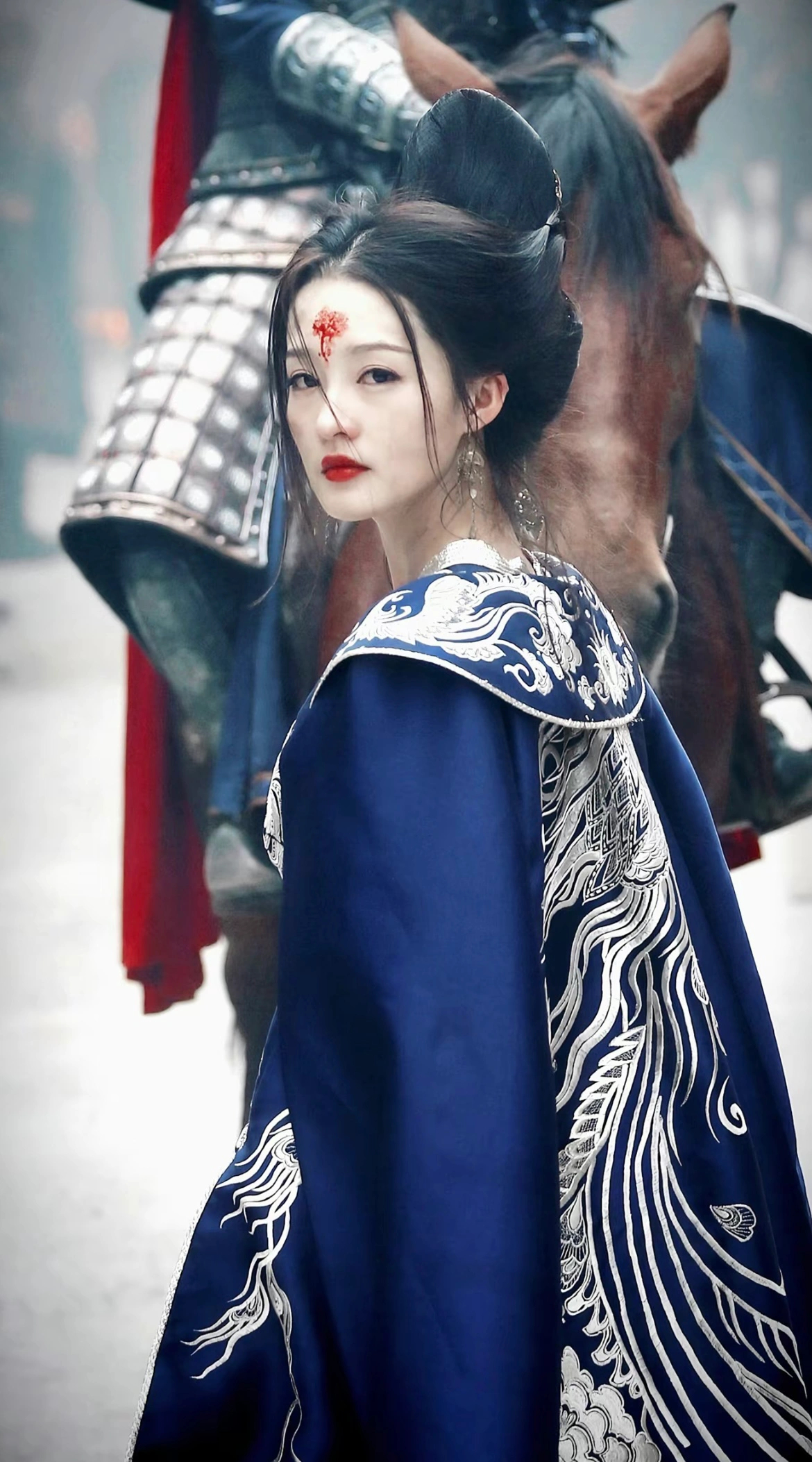 C&ocirc;ng ch&uacute;a đẹp nhất Trung Quốc suốt 10 năm qua: Dung mạo được tạc từ ngọc qu&yacute;, tựa trăng rằm soi s&aacute;ng nh&acirc;n gian- Ảnh 1.