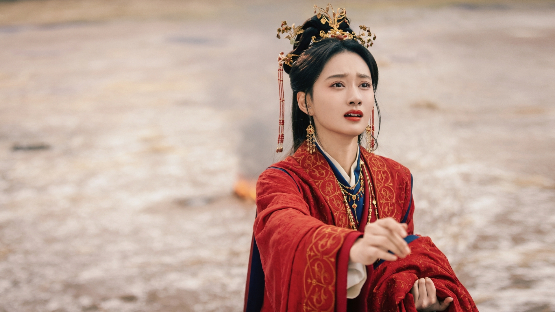 C&ocirc;ng ch&uacute;a đẹp nhất Trung Quốc suốt 10 năm qua: Dung mạo được tạc từ ngọc qu&yacute;, tựa trăng rằm soi s&aacute;ng nh&acirc;n gian- Ảnh 9.