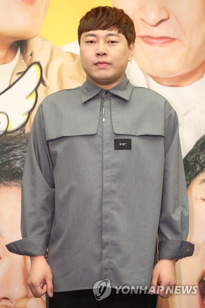 Danh h&agrave;i tai tiếng bị đột quỵ do xuất huyết n&atilde;o, đang điều trị tại ph&ograve;ng chăm s&oacute;c đặc biệt (ICU)- Ảnh 2.