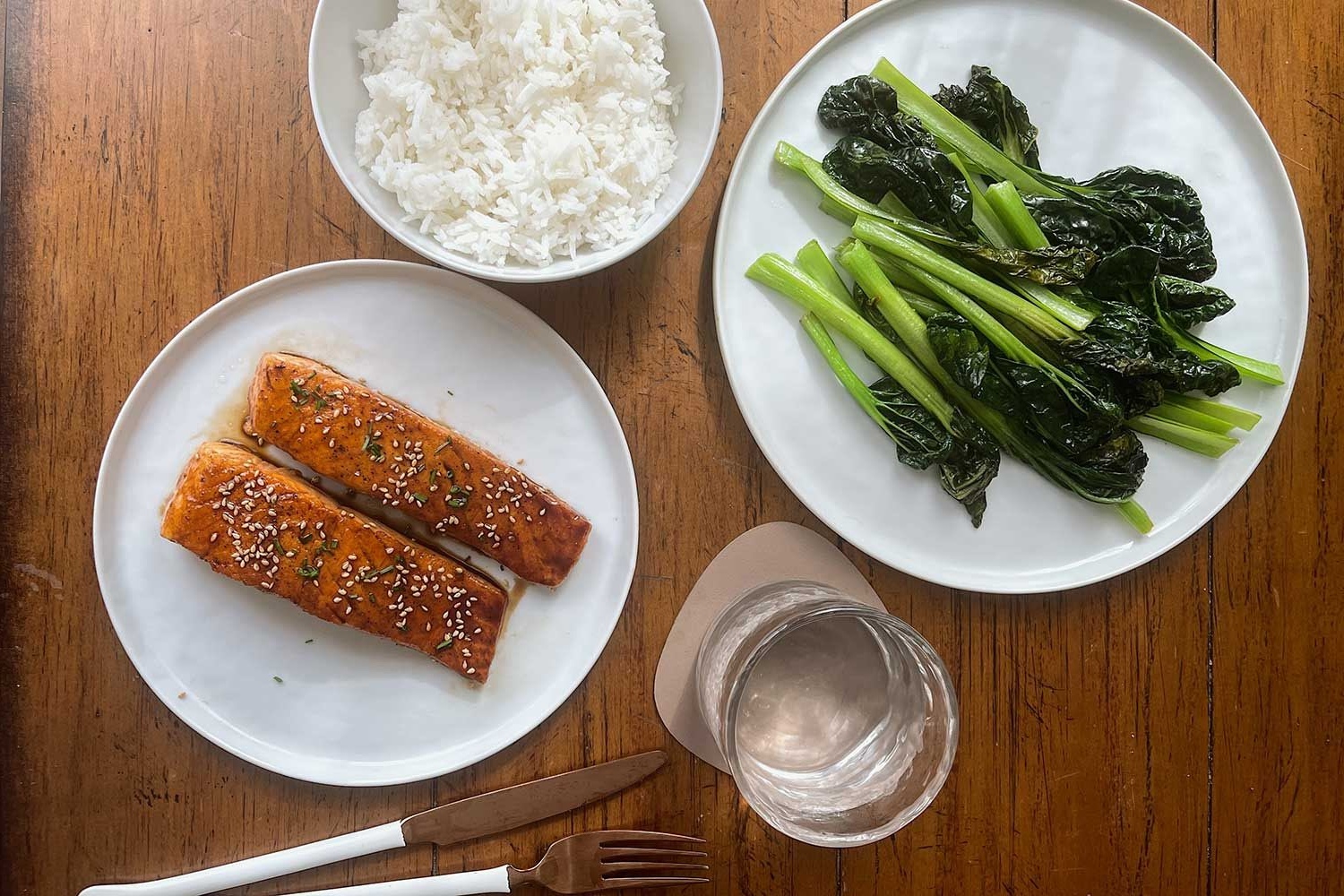 Tiến sĩ Nhật tối nào cũng dùng 3 món "quen nhẵn mặt" với người Việt: Toàn món "trẻ hóa" mạch máu, chống già - Ảnh 2.